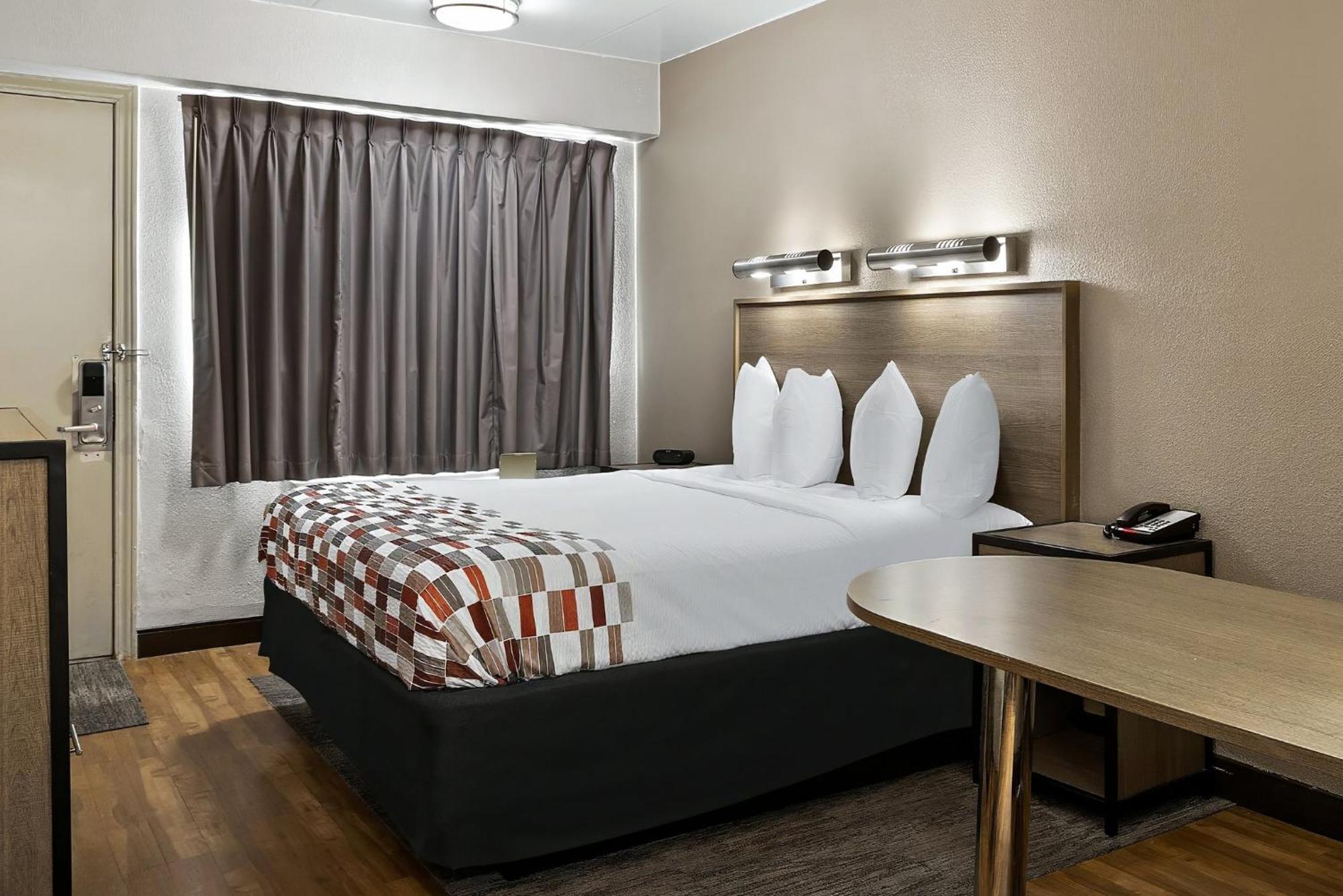 Red Roof Inn Cleveland - Independence Εξωτερικό φωτογραφία