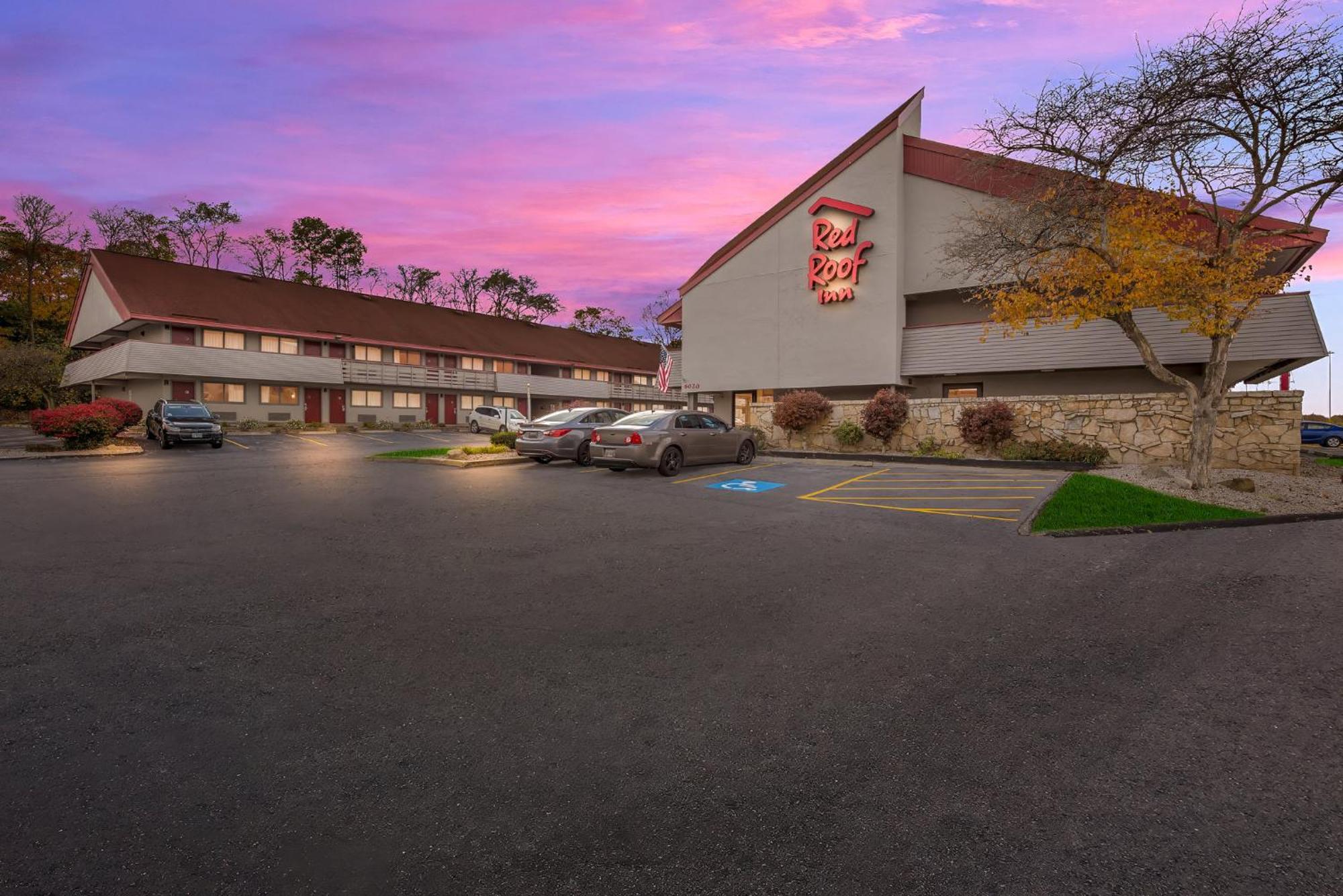 Red Roof Inn Cleveland - Independence Εξωτερικό φωτογραφία