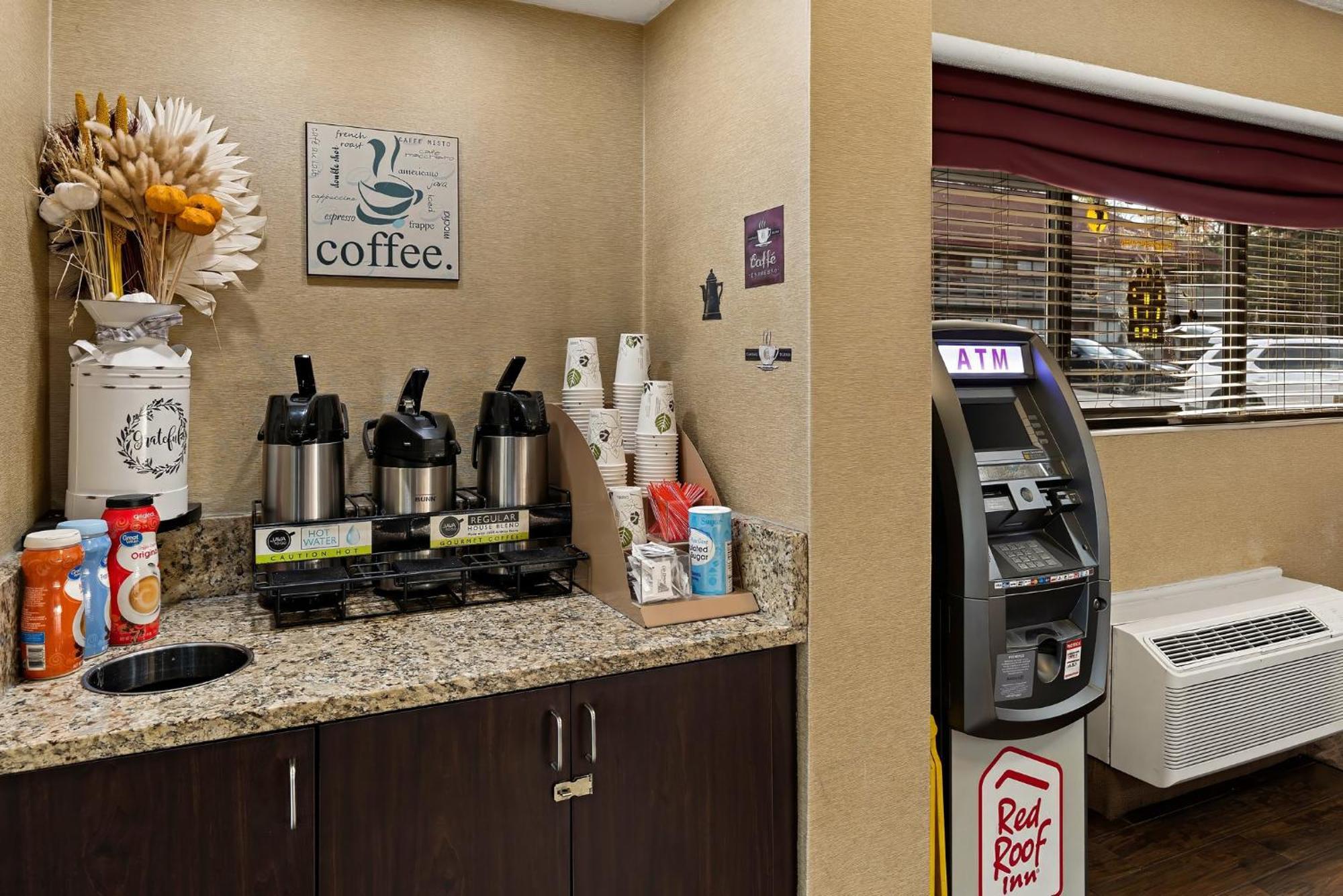 Red Roof Inn Cleveland - Independence Εξωτερικό φωτογραφία