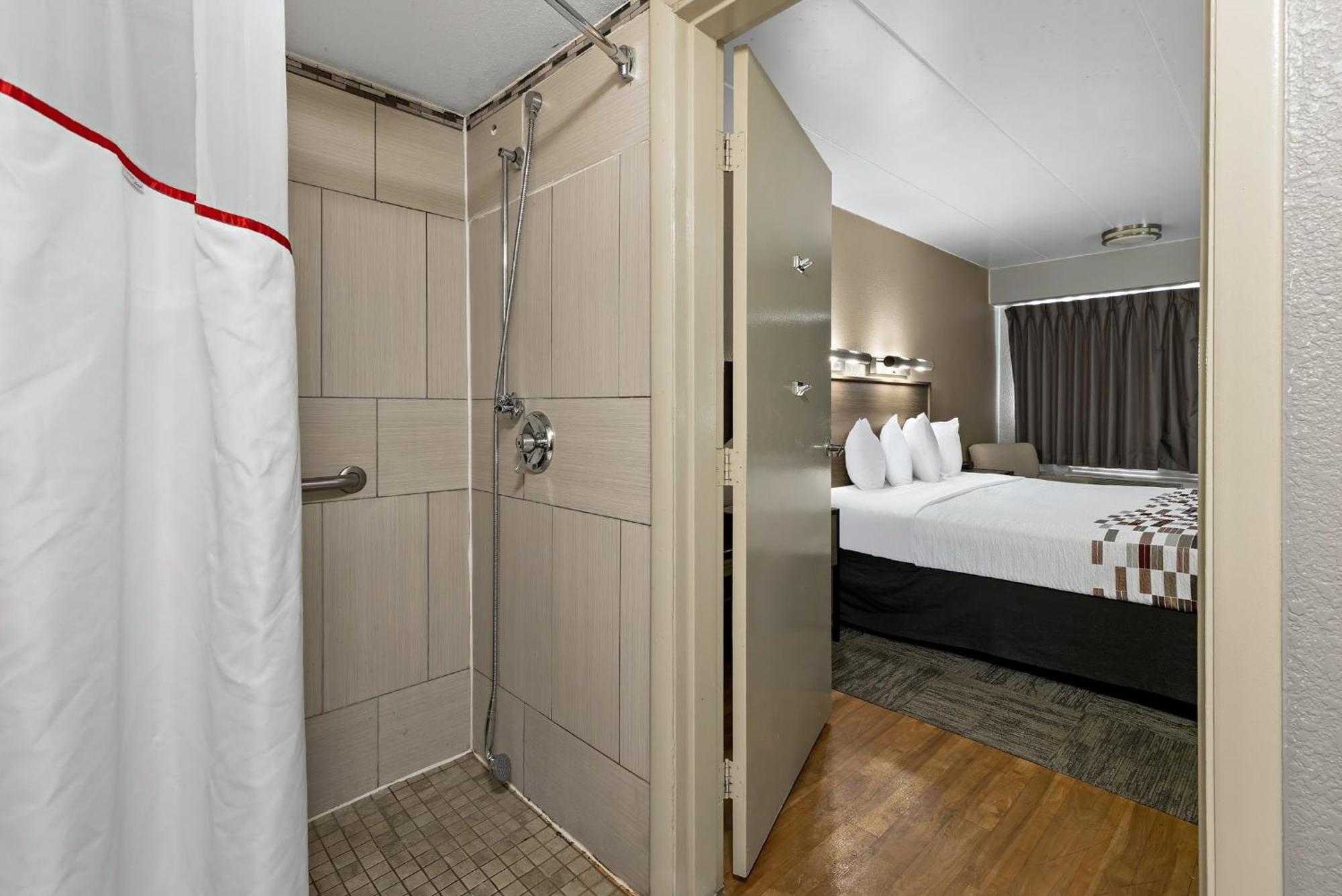Red Roof Inn Cleveland - Independence Εξωτερικό φωτογραφία