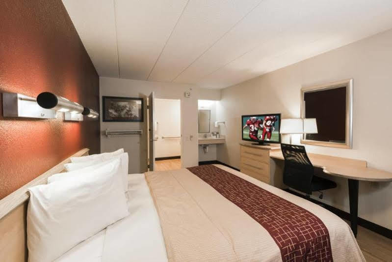 Red Roof Inn Cleveland - Independence Εξωτερικό φωτογραφία